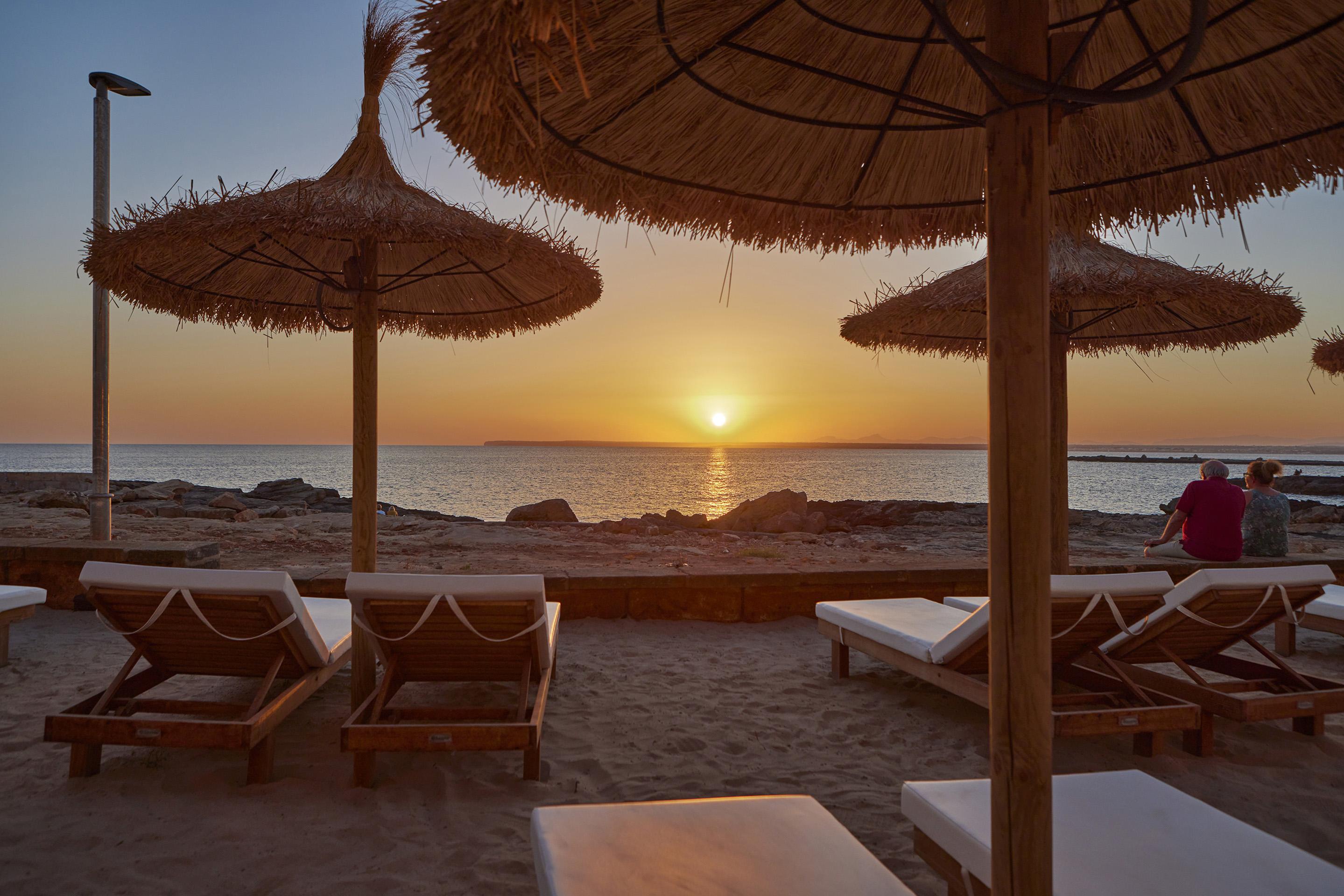 Universal Hotel Cabo Blanco - Adults Only Colonia de Sant Jordi Exterior photo